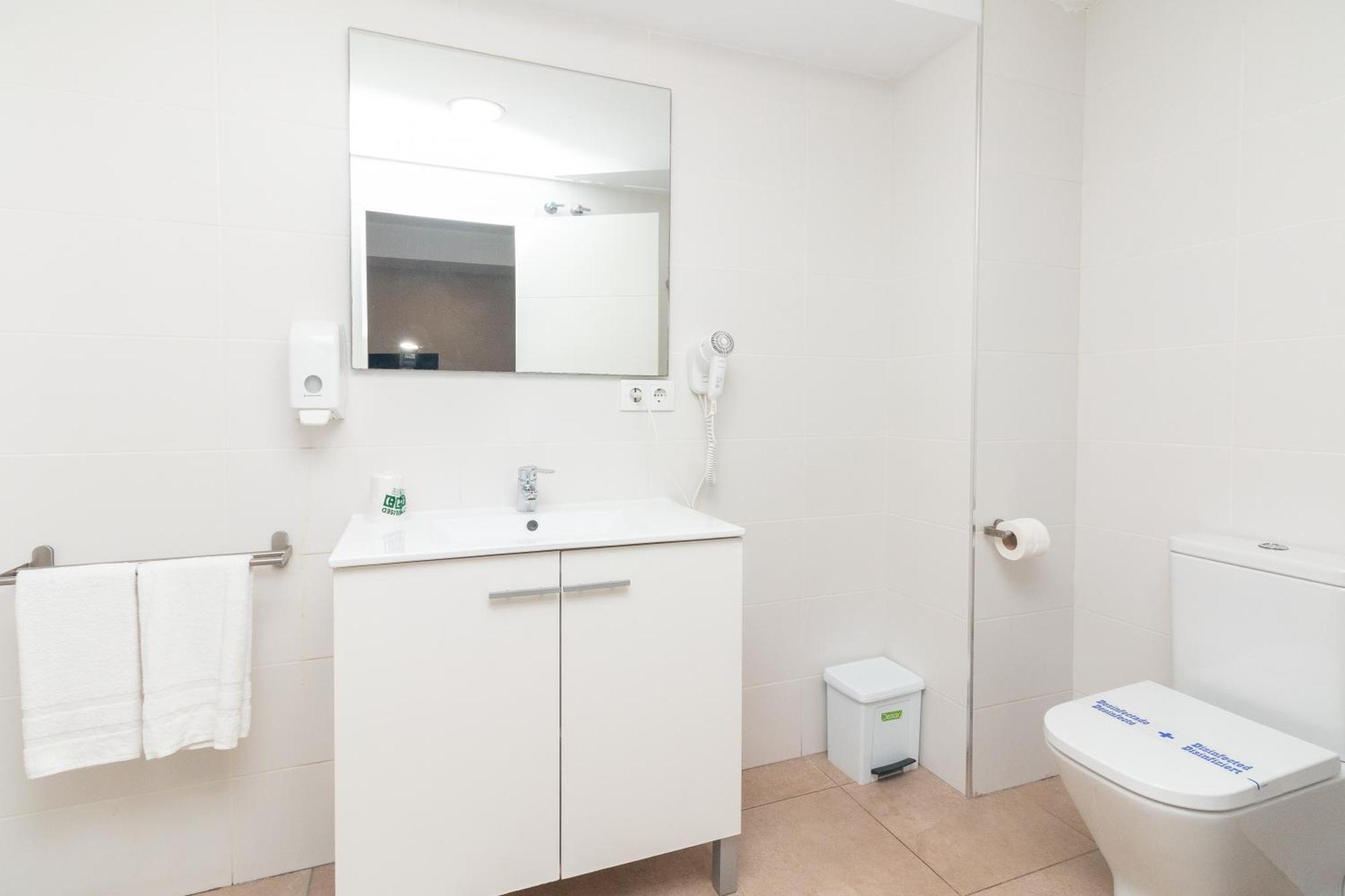 Bet Apartments - Abastos Valencia Eksteriør bilde