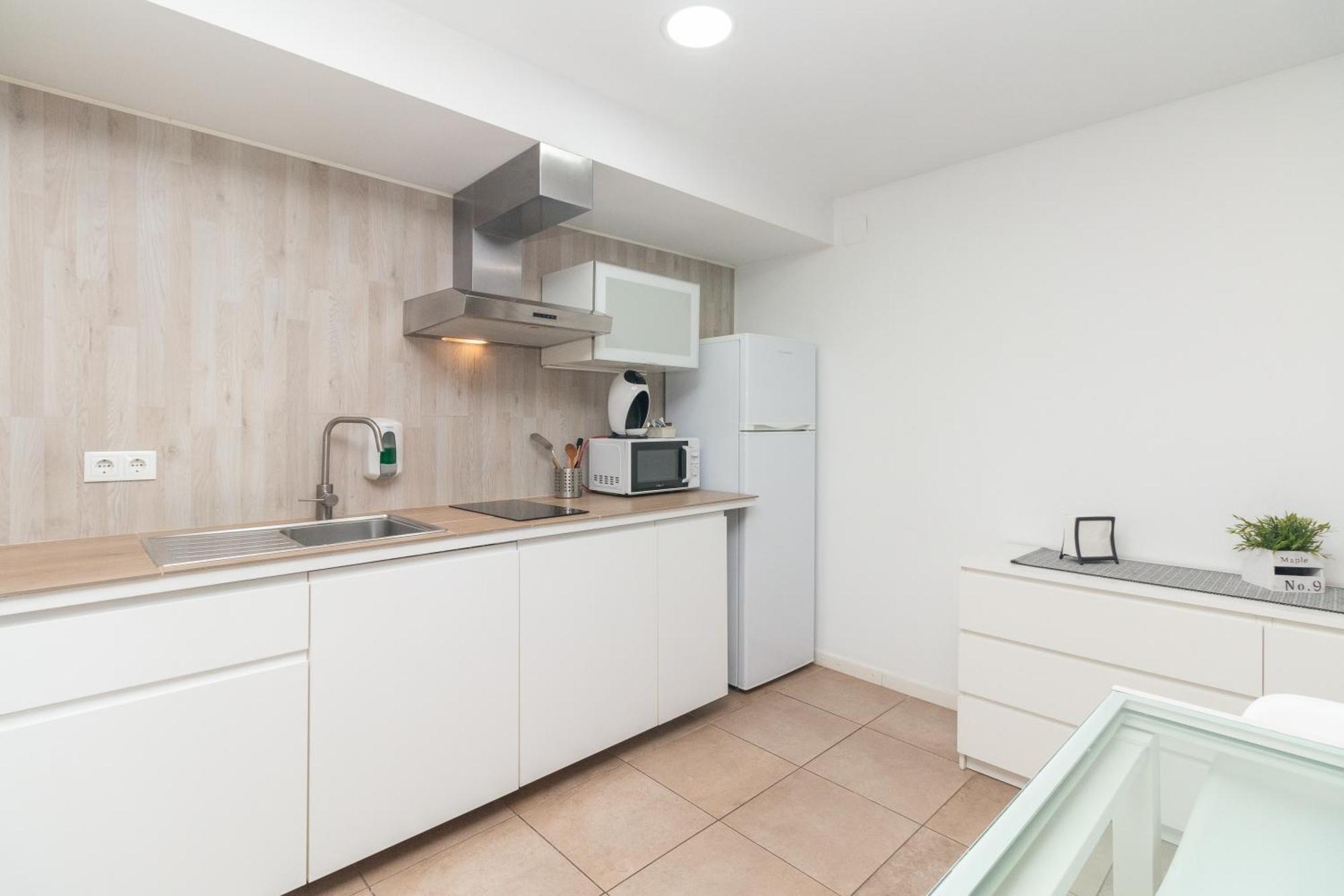 Bet Apartments - Abastos Valencia Eksteriør bilde