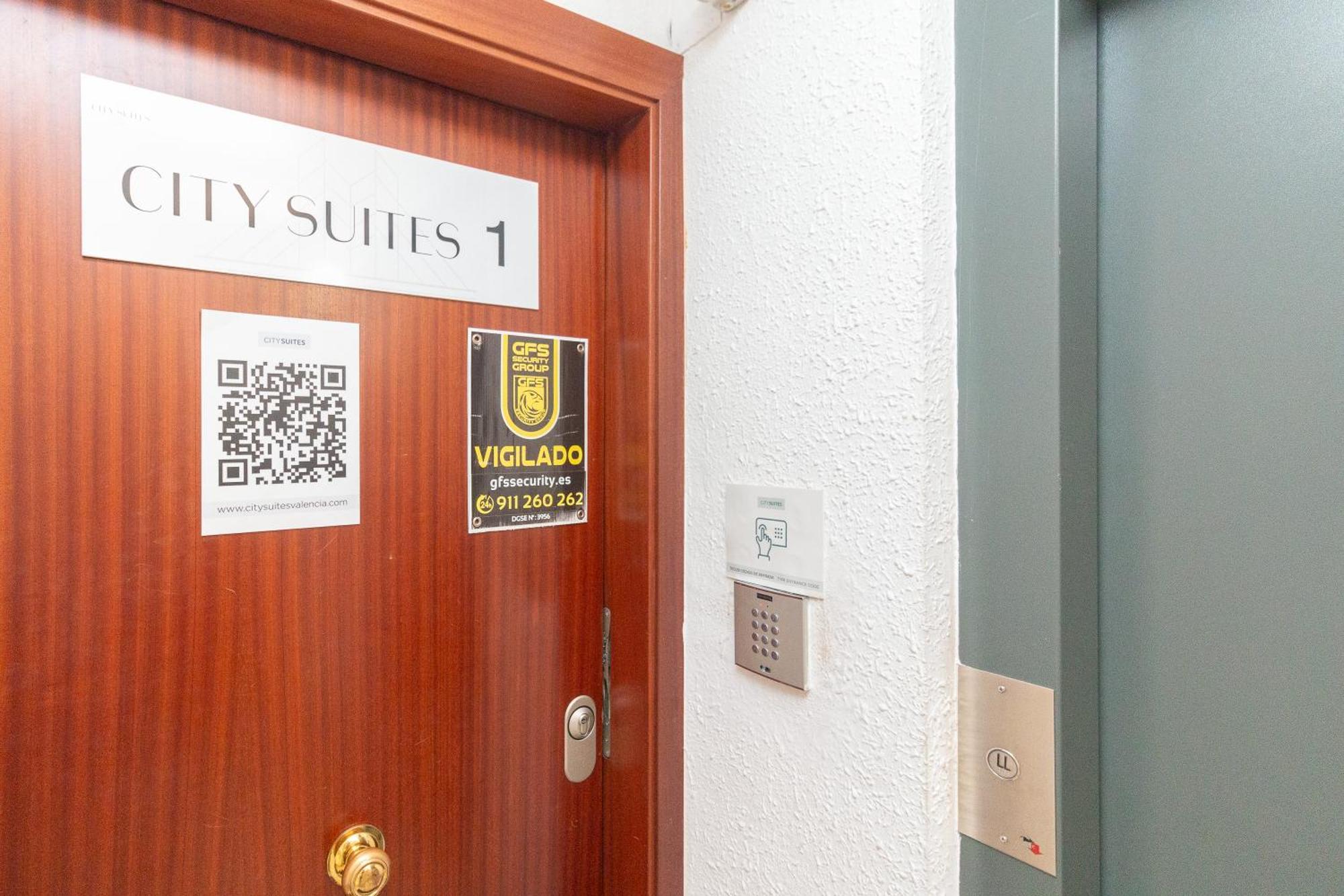 Bet Apartments - Abastos Valencia Eksteriør bilde