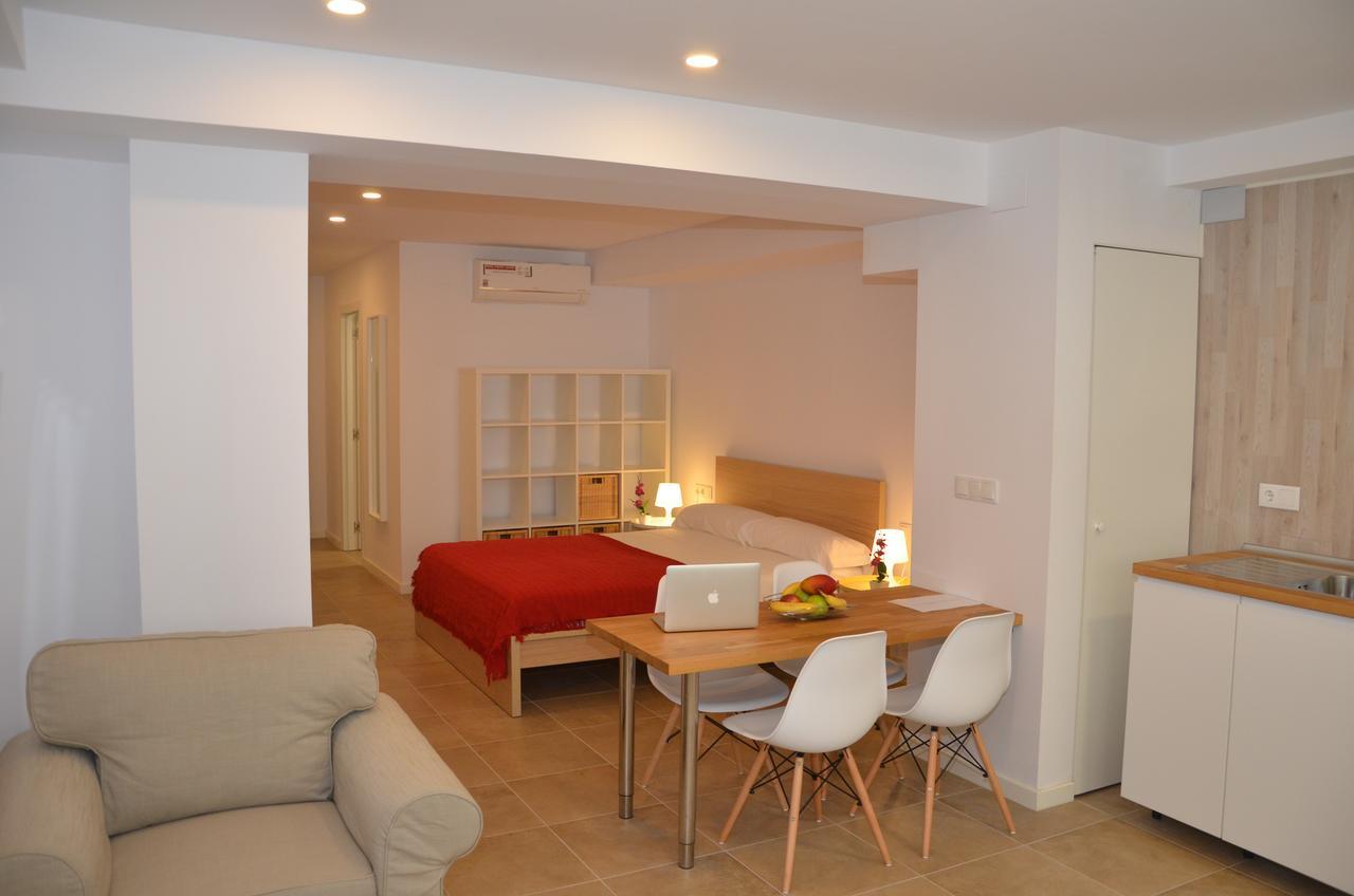 Bet Apartments - Abastos Valencia Eksteriør bilde